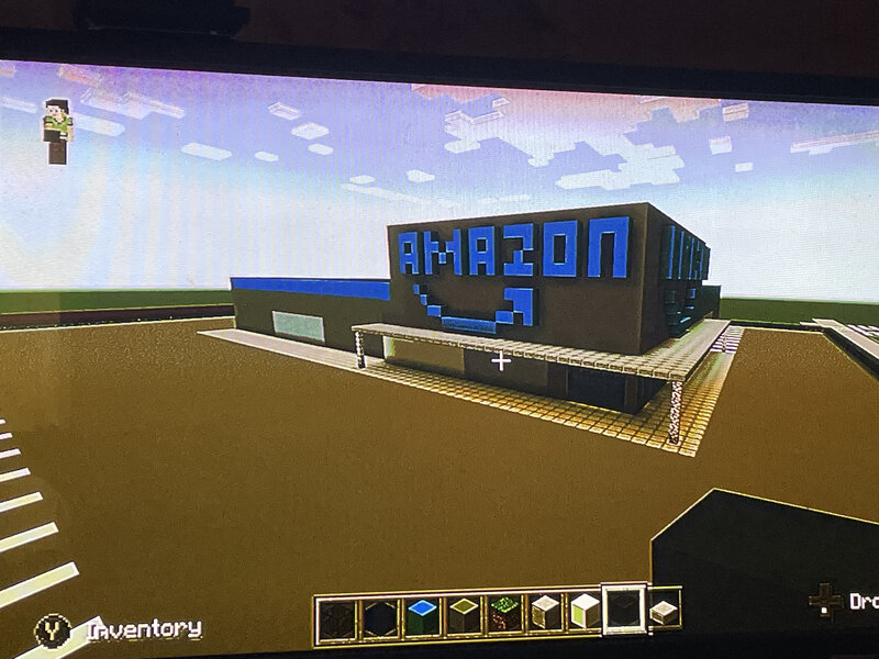 Hunter city Amazon warehouse Minecraft Map