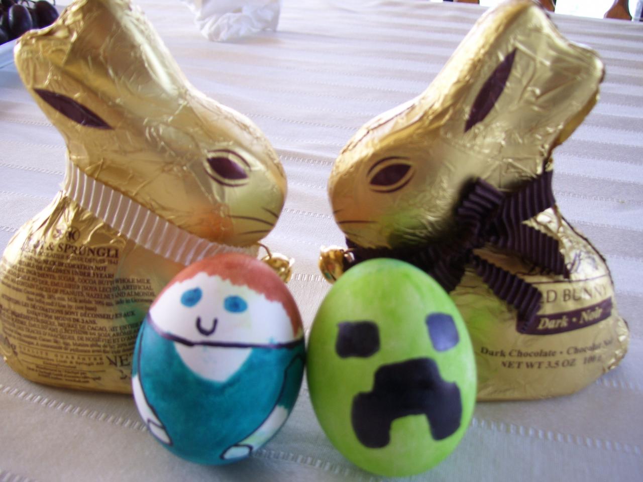 Creeper and Steve Eggs! Happy Easter!
