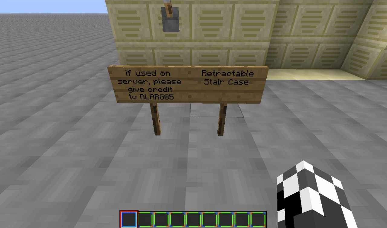 Retractable staircase Minecraft Map