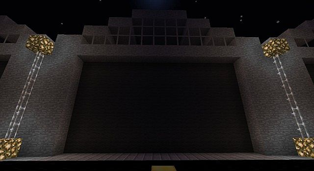 theirs a secrete behind the wall (if flans mod installed)