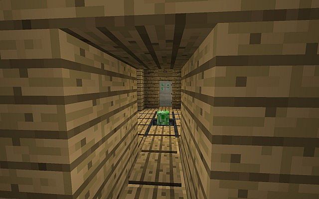 This room is crazy... YOU WILL NOT MAKE IT!!!!