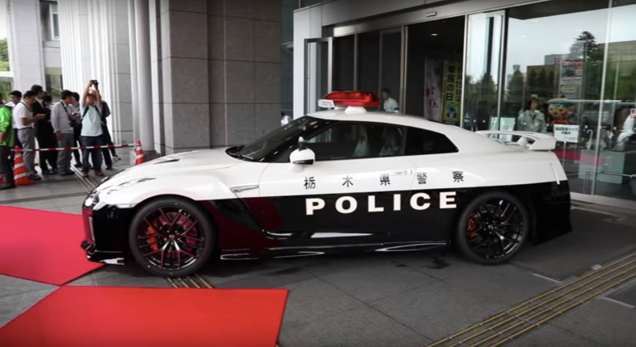 Japanese Police Nissan GT-R R35 Minecraft Map
